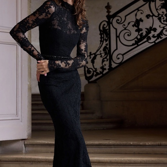 V Chapman the Jules dress in black - Picture 4 of 13